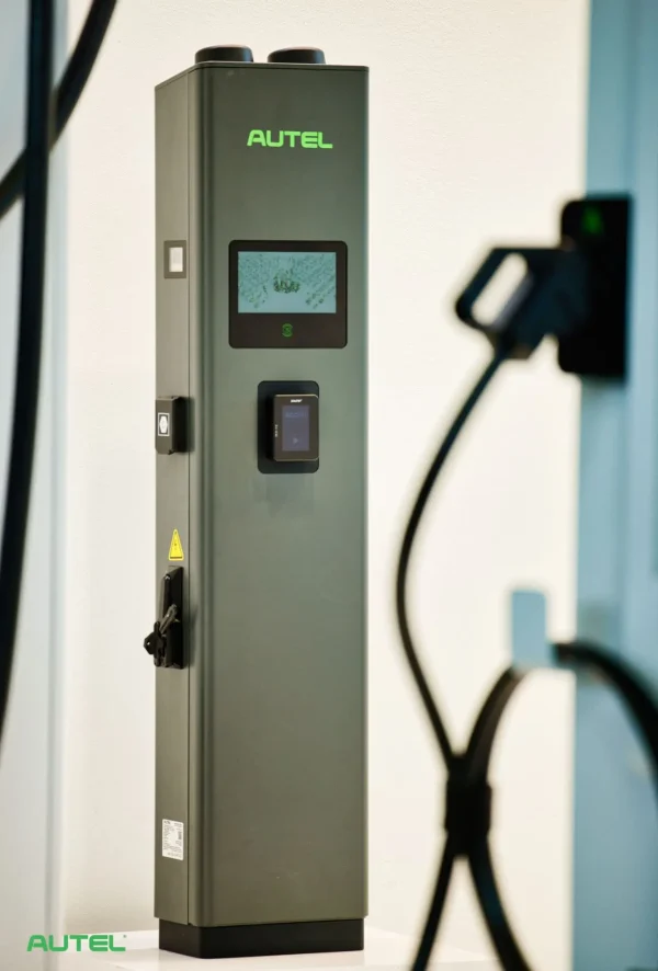 AC Ultra Street - Pohled 2